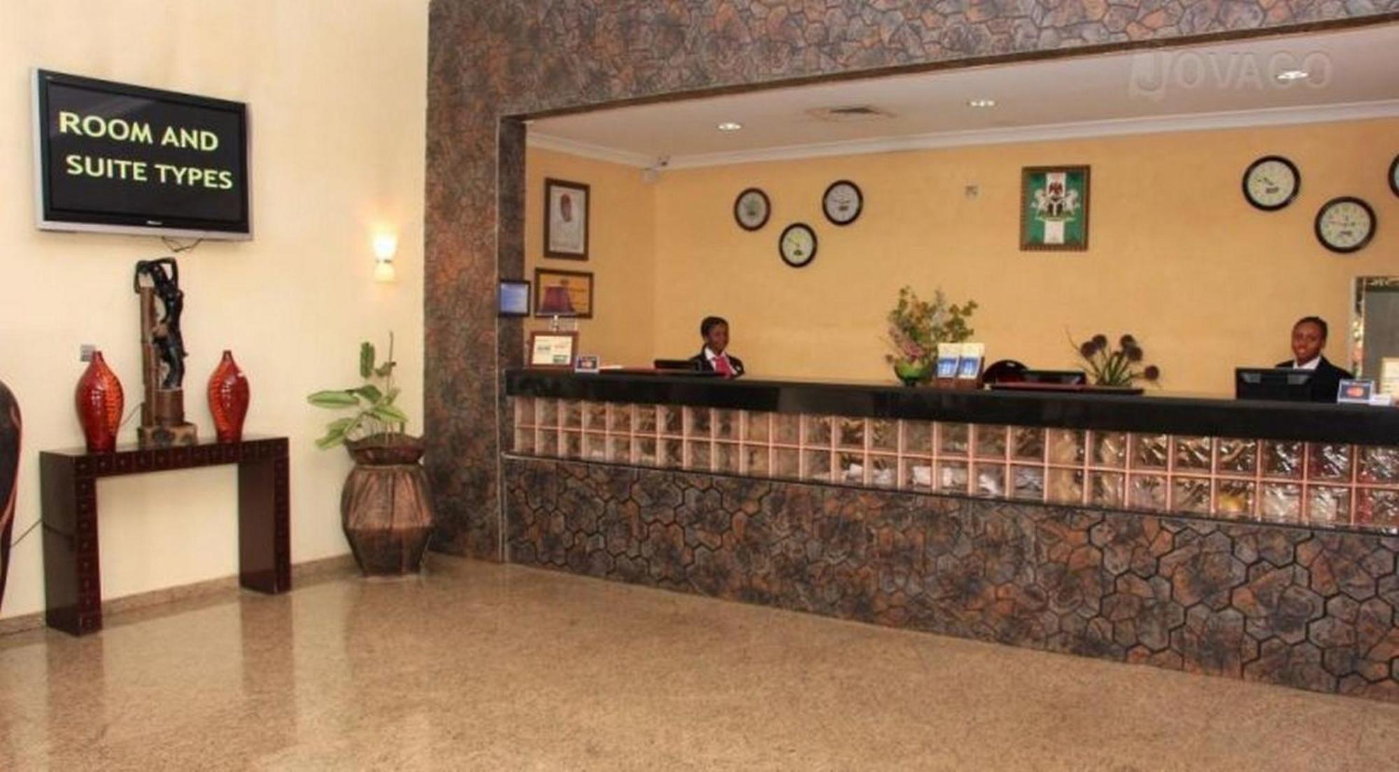 Room In Lodge - The Chelsea Hotel Abuja Kültér fotó